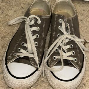 Grey Converse Sneakers Men’s 5, Women’s 7